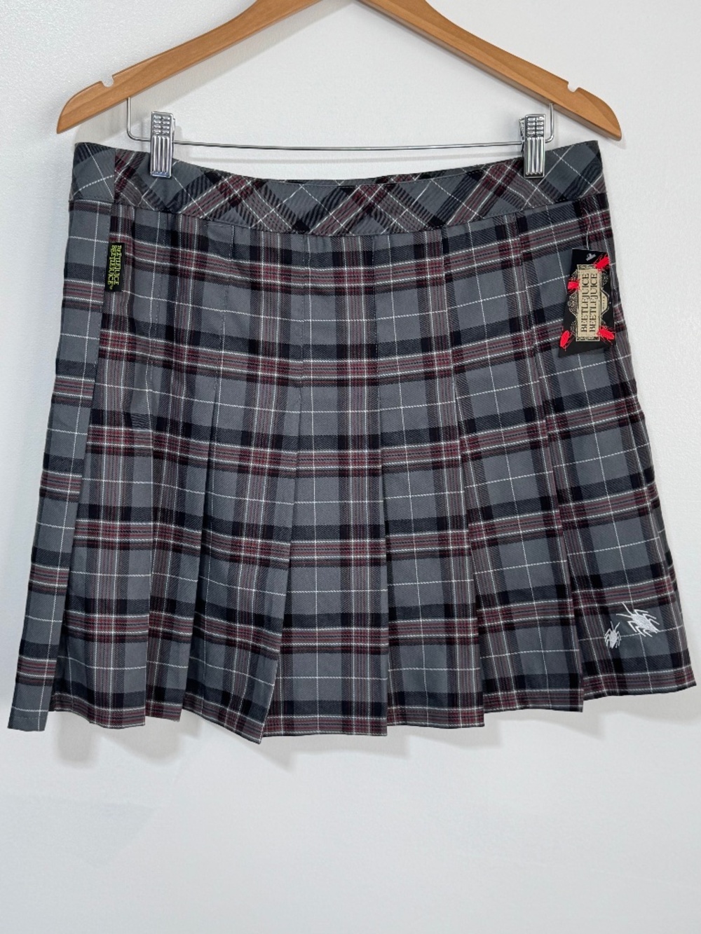 NWT Beetlejuice Astrid School Uniform Plaid Pleated Skort Size L